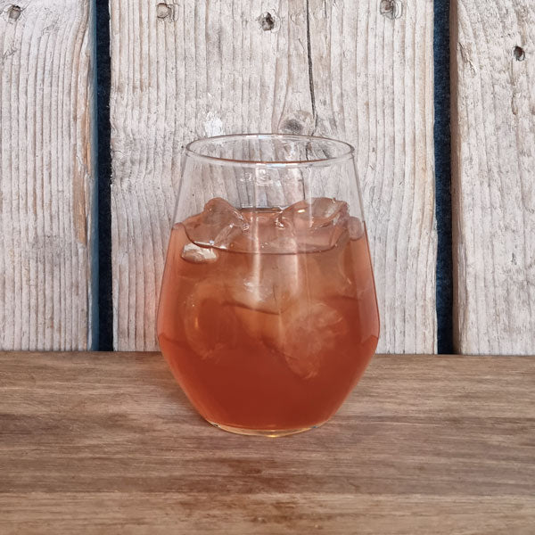 Strawberry Power Gin & Tonic i glas