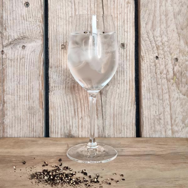 Peber Gin & Tonic i glas